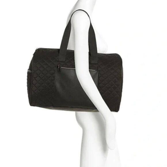 DSW Quilted Black Weekender Bag - Picture 2 of 2